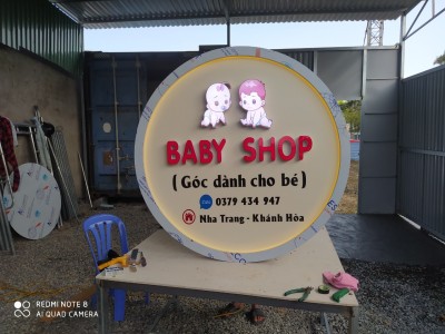 Gia công chữ nổi Inox vàng gương trắng xước sang trọng tại Nha Trang